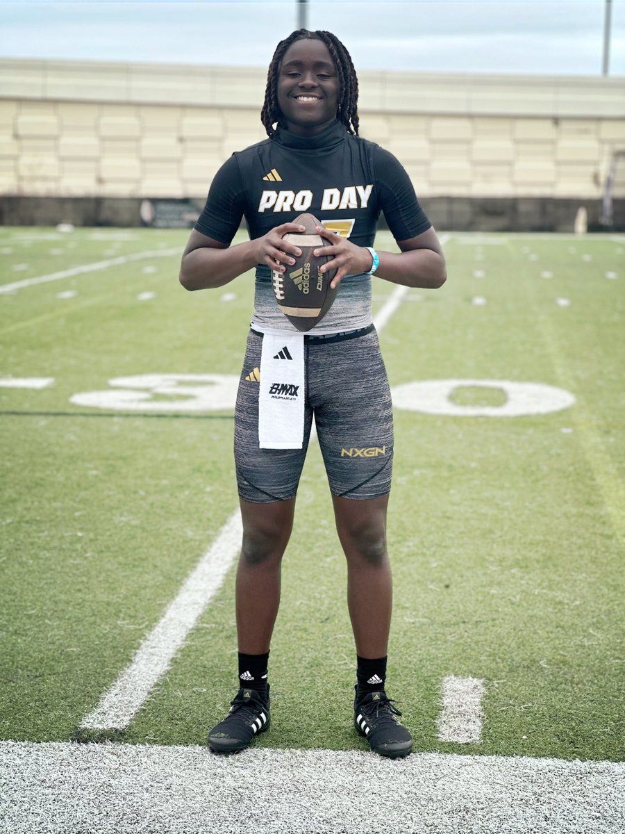 Bmax_thedux's tweet image. Thanks @nxgncamps @catapultsports and Coach Brent Williams for the Invitation to this Elite Invite only Pro Day! I count it an Honor and a Blessing to be able to compete with some of the Best!#GodFamilyEducationSports #TrustGodTrustTheProcessTrustTheGrind #Destined4Greatness