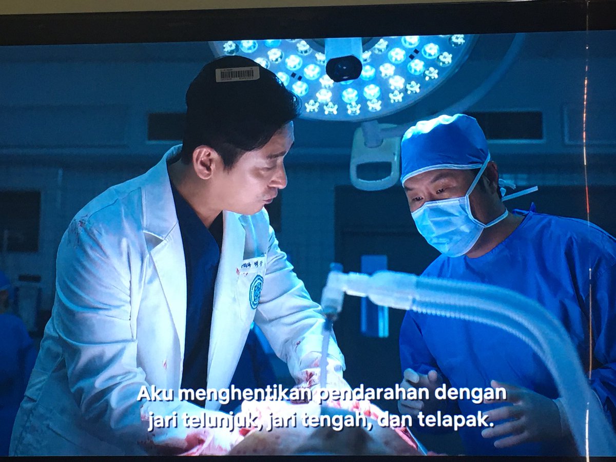 fawwaziii's tweet photo. finally got my own slow monday🙇🏻‍♀️ https://t.co/VVPp1tYdK7
