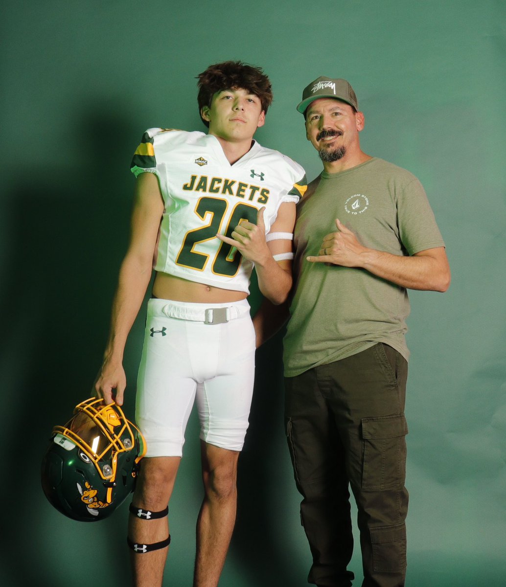KeeganLeary20's tweet photo. I appreciate my time at my visit and had a good time thank you to the whole @BHSUFB staff and @DavidsonDrake12 @BreskeJosh for recruiting me @IAmTDowns @87Bobbyg @CodyHighRollerr @Coach_G_Sanders @RisterCody https://t.co/ImAKqajmcJ