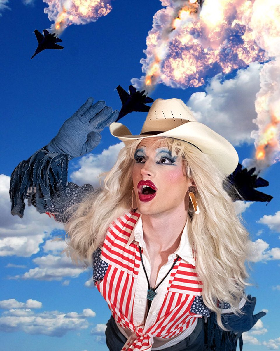 Came back to twitter for godga release so here’s me in drag