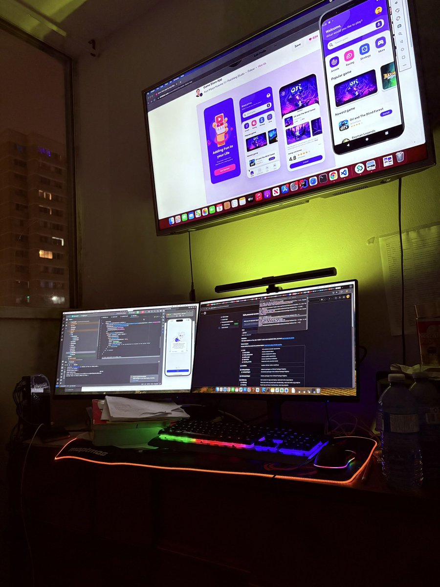 seunmolz's tweet image. Data in the morning, code at night. This is what I signed up for, and I hope it doesn’t change. But if it does, may it change for the better.