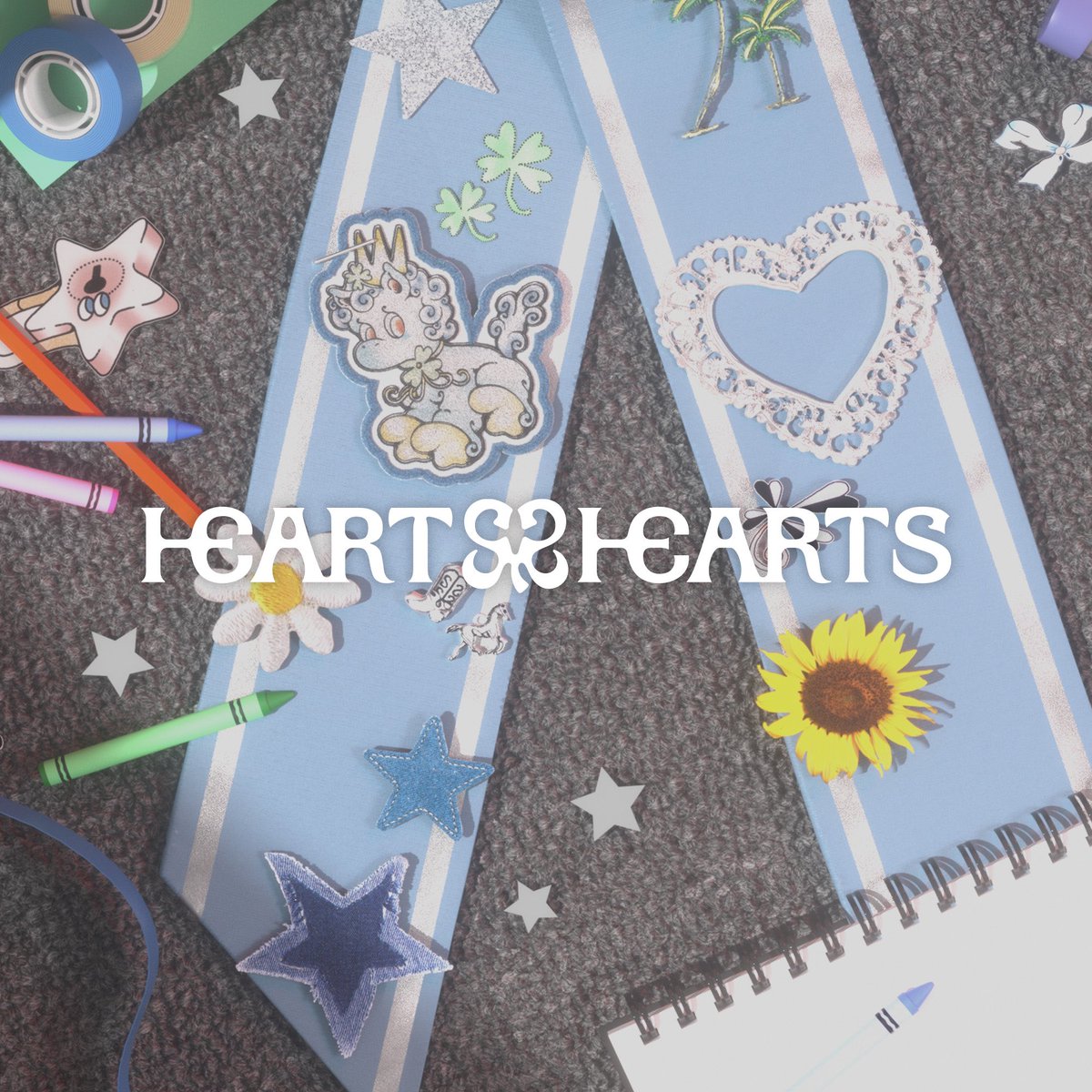 Hearts2Hearts's tweet photo. Hearts2Hearts The 1st Single 【The Chase】
➫ 2025.02.24 6PM (KST)

💿 Pre-order
➫ https://t.co/6a4GJHSo8w 

#Hearts2Hearts #하츠투하츠 #H2H
#TheChase #Hearts2Hearts_TheChase https://t.co/a5f36QexiA
