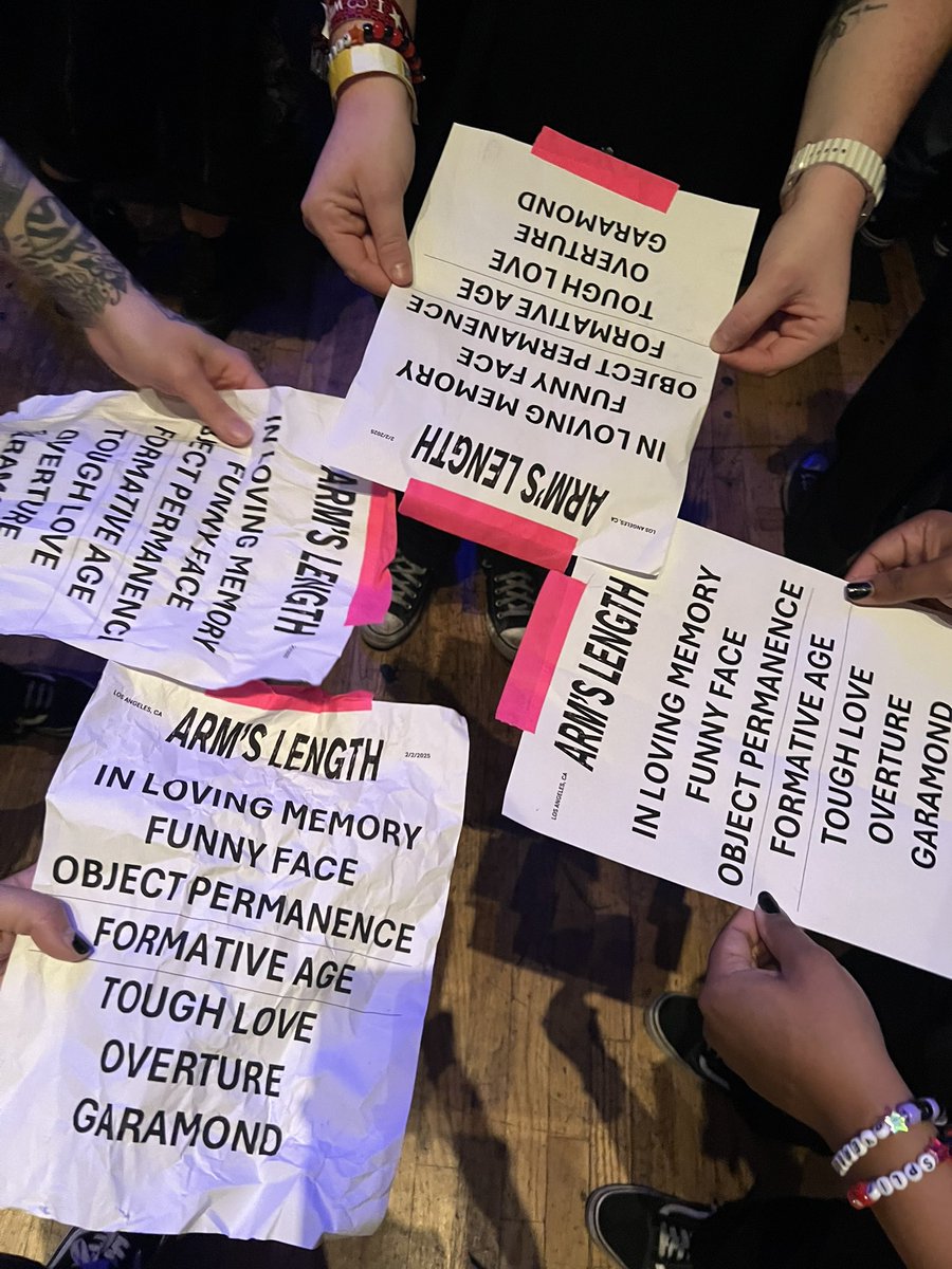 christina tweet media