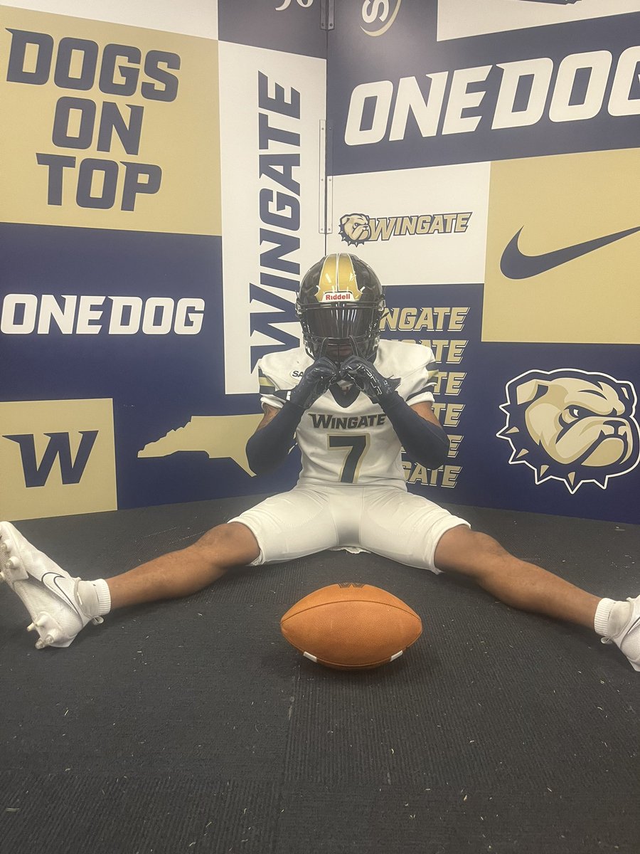 Noah Collins tweet media