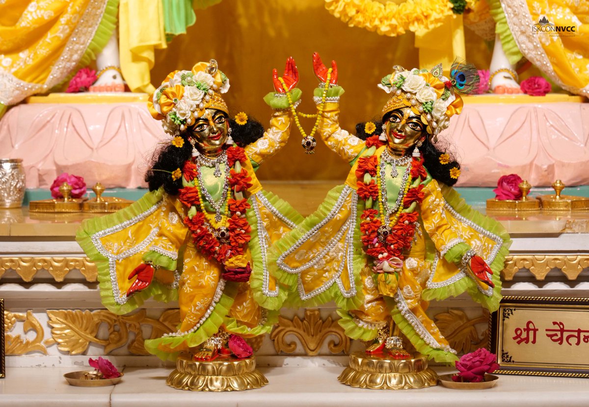 ISKCONPune's tweet photo. 🙏🏽Vasanta Panchami Special Darshan 📿
🌷Sri Sri Gaur Nitai🌷
🗓03-02-2025🙏 🚩@ISKCONNVCCPune🚩
.
.
#ISKCONNVCC #ISKCONPune #ISKCONNVCCPune #ISKCON
#Vasantapanchami #Vasantapanchami2025 #Panchami
#kumbhmela2025 #kumbhmela #Prayagraj
#PrayagrajMahakumbh2025 #3rdfebruary https://t.co/Jq7NBPDxMm