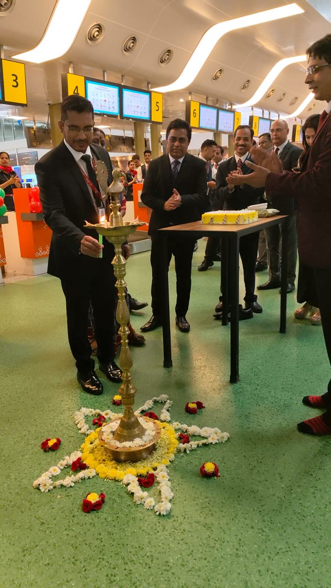 BirdGrp's tweet image. Bird Airport Services (Chennai) Pvt. Ltd. (Bird Group) is delighted to strengthen its business partnership with Biman Bangladesh Airlines, providing ground handling services for their passenger flight operations from @aaichnairport (MAA) to Dhaka on 1st Feb&apos;25.
#GroundHandling