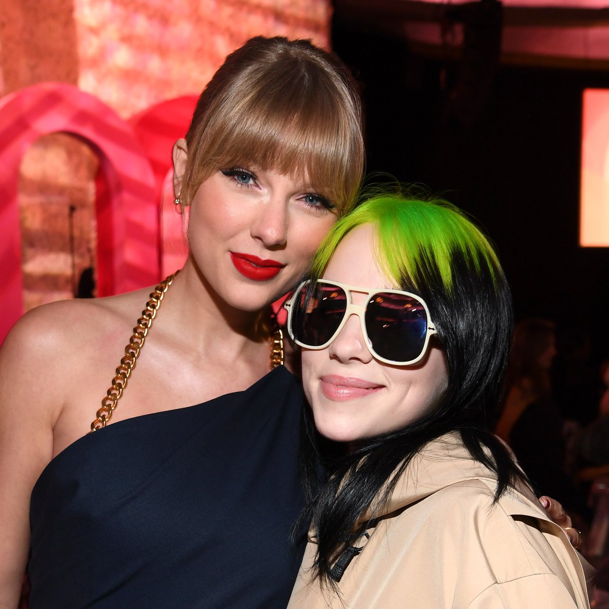 TSstatistics's tweet photo. Imagine having the two biggest albums of the year and not winning a single Grammy! https://t.co/WOZSzjy1JA