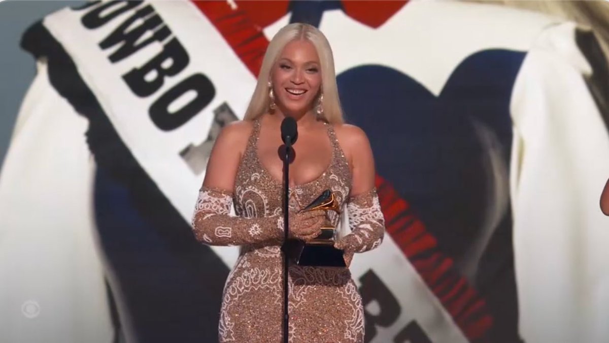 “I just feel so full and very honored. It’s been many, many years.”

— Beyoncé winning Album of the Year at the #GRAMMYs.
