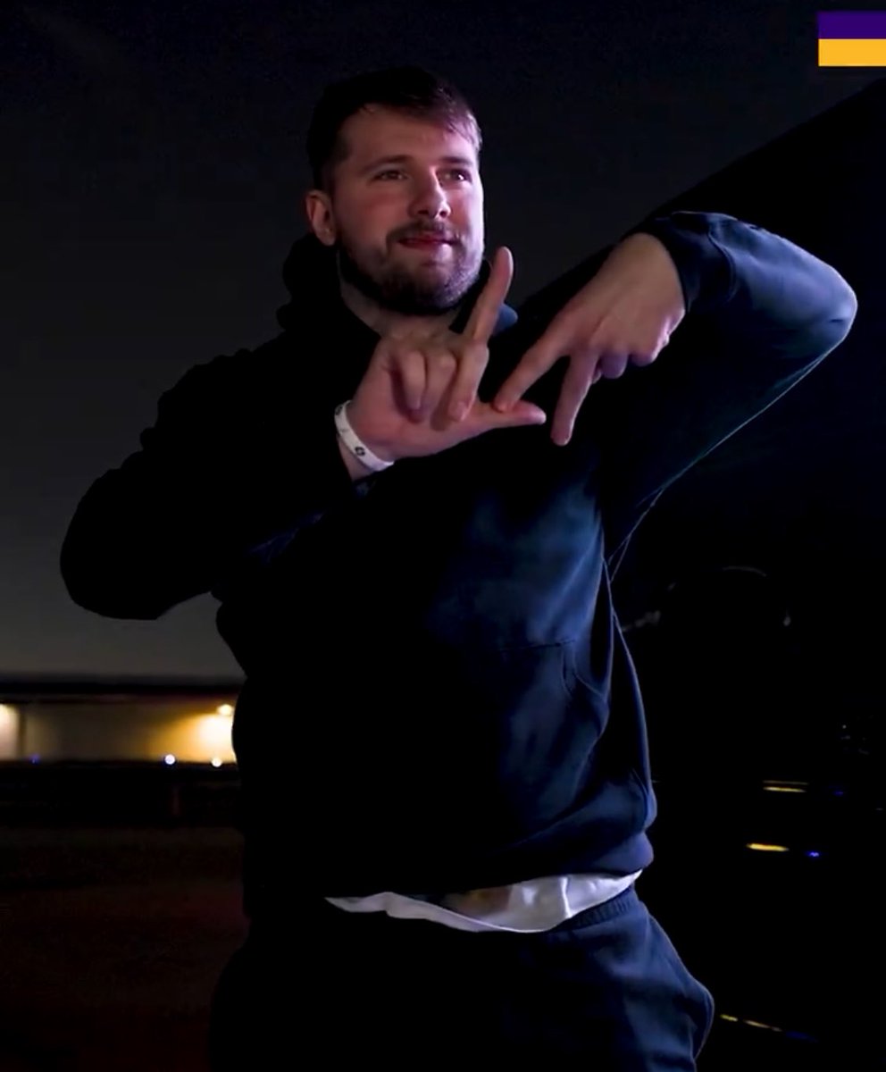 NBALakersReport's tweet image. IT’S HAPPENING, HE’S HERE 🔥🔥