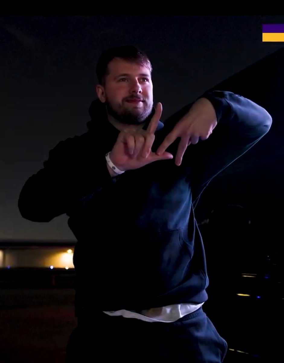 LADEig's tweet image. The first thing Luka did after stepping off the plane? Throw up the LA sign. 

RETIRING A LAKER.