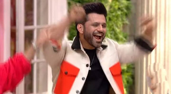 Jaslyxmuyabi's tweet photo. She can't do anything by herself and she takes such an attitude as if she is perfect in everything  Watch her reaction when thy got  first star coz of Rkv  In the first season, coz Aly was there, Rahul didn't have to do anything but now he has learned a lot 🥹🫶

#LoughterChefs2 https://t.co/vYuDNJfDA7
