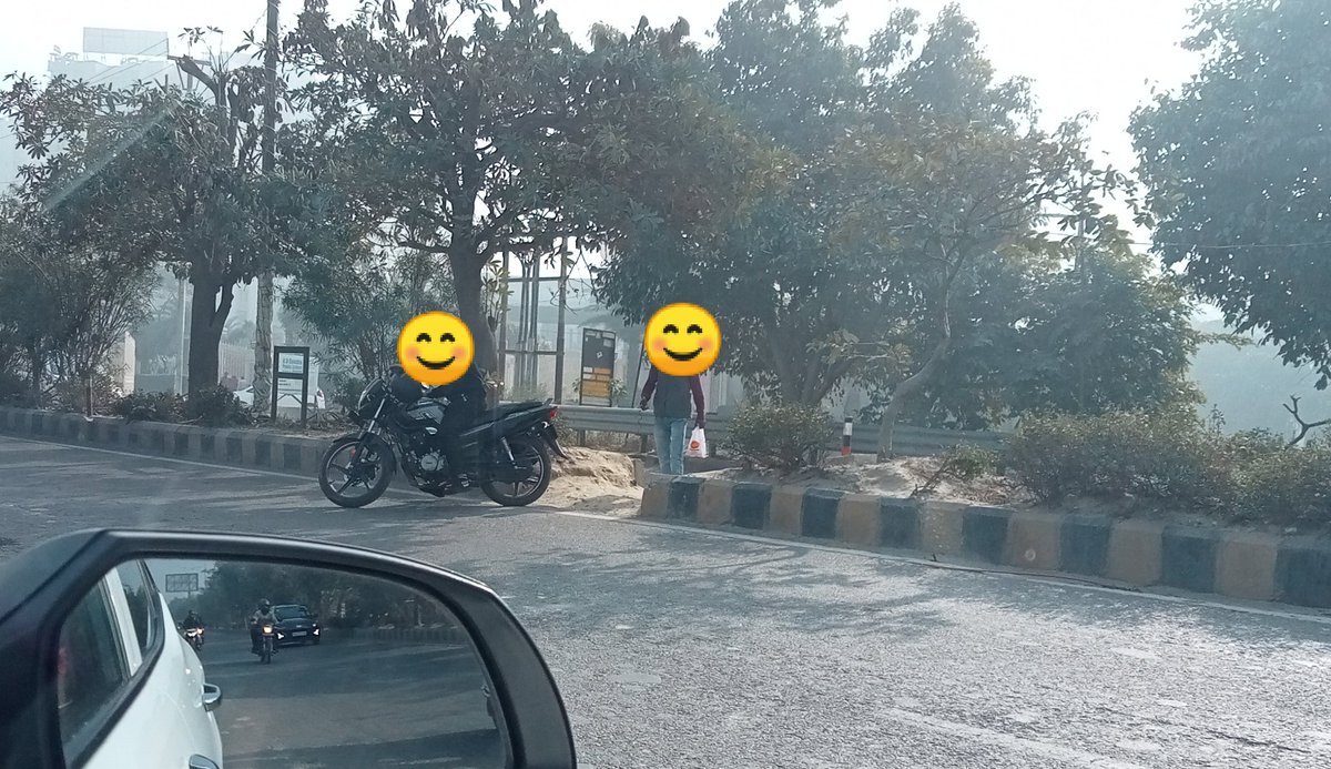 राजनगर एक्सटेंशन की मुख्य सड़क पर जगह-जगह डिवाइडर काटकर अवैध रास्ते बना दिए गए हैं. तेज़ रफ़्तार गाड़ियों से दुर्घटना की संभावना प्रबल है. इस मार्ग का इस्तेमाल मुख्यमंत्री श्री <a href="/myogiadityanath/">Yogi Adityanath</a> भी करते हैं.
कृपया संज्ञान लें.
<a href="/dm_ghaziabad/">DM Ghaziabad</a> 
<a href="/gdagzb/">GDA Ghaziabad</a> 
<a href="/Gzbtrafficpol/">Ghaziabad Traffic Police</a> 
#Ghaziabad