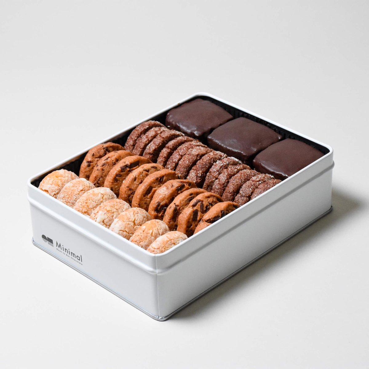 完売御礼】 「4種のチョコレートクッキー缶」 ブランド10周年を記念