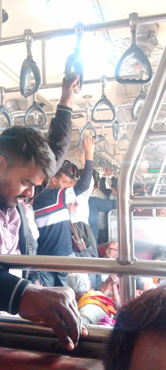 KumarAviagan1's tweet photo. One more Scam Of Indian Railways revealed .
In the Name of Kumbh Mela Special Trains they are actually running a MEMU/DEMU local category train, fir which they are charging the ticket fare based on Superfast General Rates.
Shame on the department and government. https://t.co/prJImP7Eco