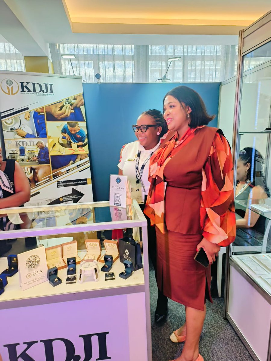KDJI_SA's tweet photo. Day 1 at the Diamond Show: Sparking new connections and showcasing brilliance. Excited for the gems of opportunities ahead! https://t.co/rSOW9qX1mM