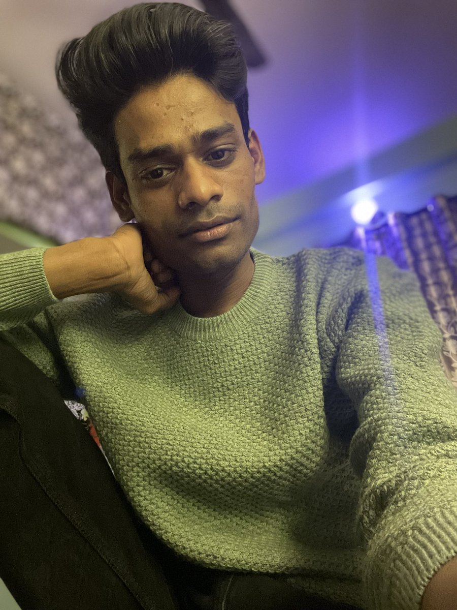 Masti randomly picks