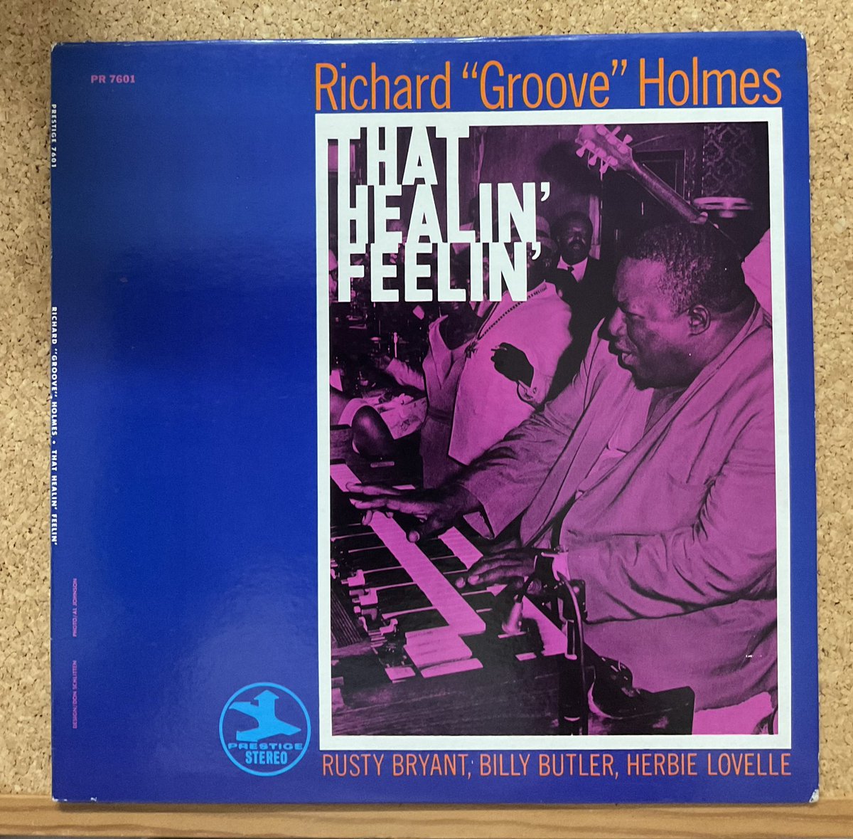 takanomasajazz's tweet image. Hammond Organの　#RichardGroobeHolmes  の　On a Cleardayも大好きです。 Gt: #BillyButler.  Sax:  #RustyBryant  。曲 は　#Laura.    アルバムタイトルのリズムチェンジの(循環コード)の「That Healin’ Feelin’ 」などOrganJazzを堪能させてくれるアルバム。僕の好きな盤です。