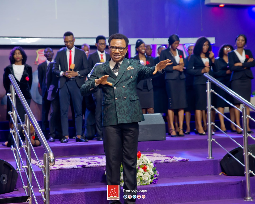 tremcojapapa's tweet photo. Our February Communion Service was a vehicle of blessings upon us. Blessed with the insight of intentionality, we also had the acts of praise celebrating the January-born Joyous clan. We are the city where Joy resides!! #TREM #TREMCOJAPAPA #YEAROFREST https://t.co/2sQAgMMrDC
