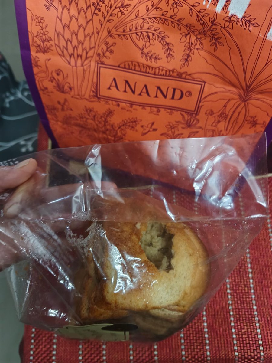 garvjain's tweet photo. @SwiggyCares @Swiggy Ordered whole wheat bread via Swiggy. Received it with a hole in the package and the bread—possible contamination! Not fit for consumption. Swiggy support just offered generic feedback with no refund or replacement. Pathetic service!
Order No: 197475859611136 https://t.co/edLq6oBsQM
