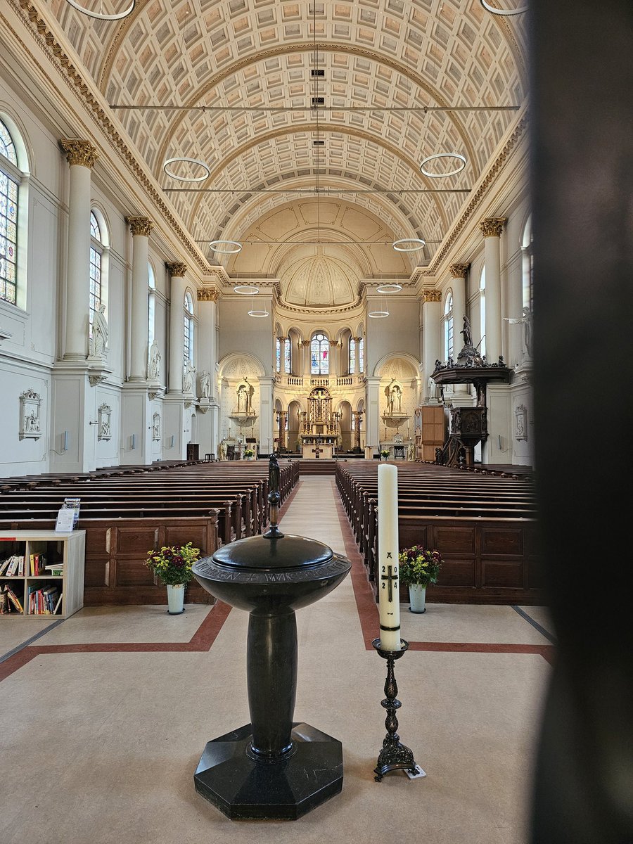 Ab Bouman vader van Anna en Patricia🇺🇦 🇮🇱 💖 tweet media