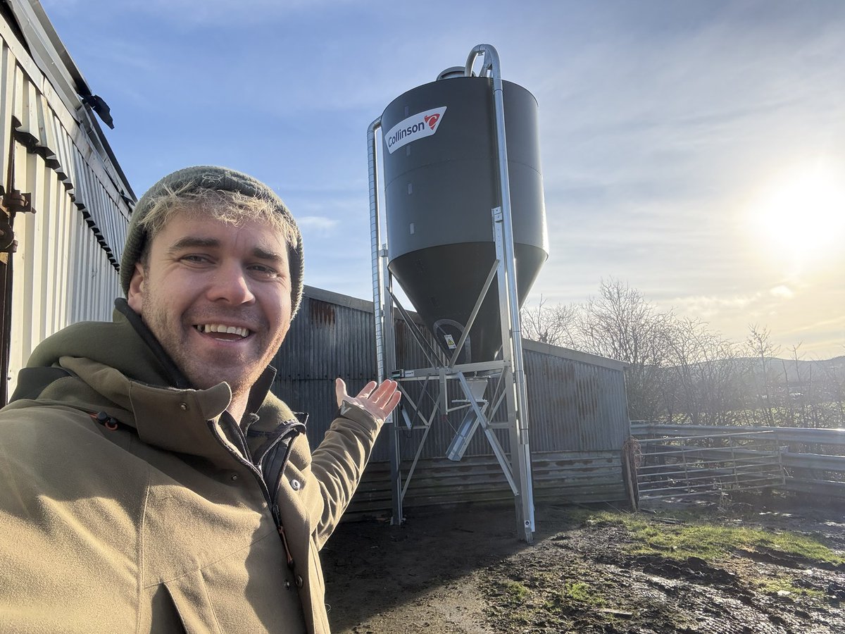 New feed bin day.
.
7years ago all I could afford was a second hand bin for £1000
Today I bought a brand new one with weigh cells on it..
.
Keep dreaming those dreams and you’ll get there