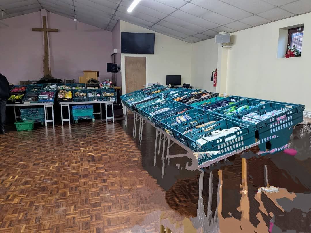 We are all set up this morning at Cross Lane United Church  and will be here until 12 noon. Our wonderful volunteers are here to help you.
So, if you have never been to a food pantry before
please pay us a visit to
discover what we do. The pantry is an affordable food club open.