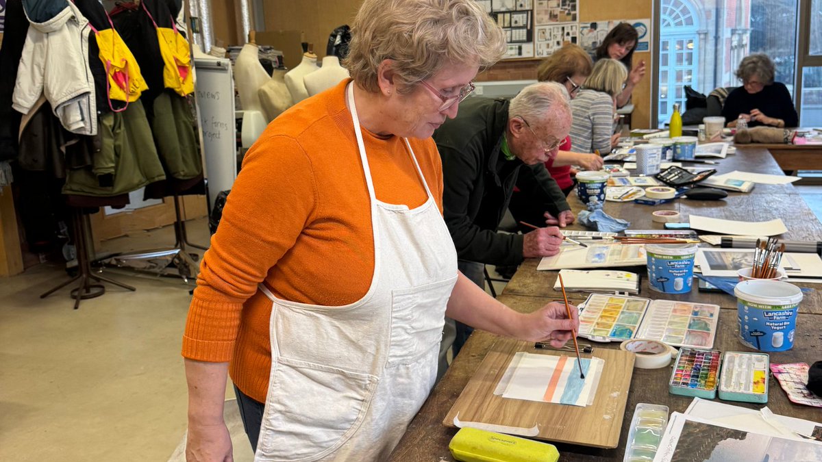 #SWIPE:🎨 Our Richmond Art School has been buzzing with creativity this January! 🙌

Learners have been picking up new skills, connecting with like-minded people, and taking their artistic talents to the next level.🖌️

#AdultLearning #ArtCourses