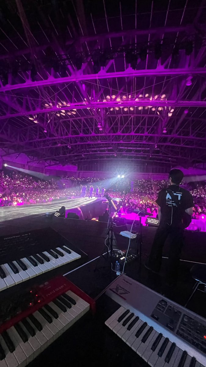 ChompooOK tweet media