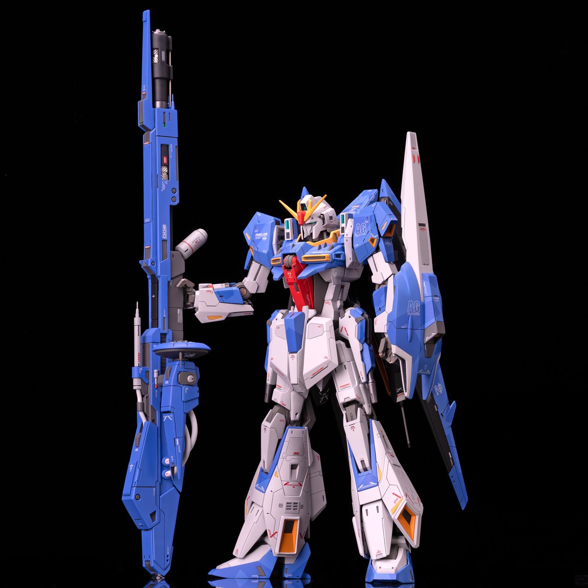 未使用品」1/200 Boeing777-300&RX-78ガンダム 販売済み ガンダム