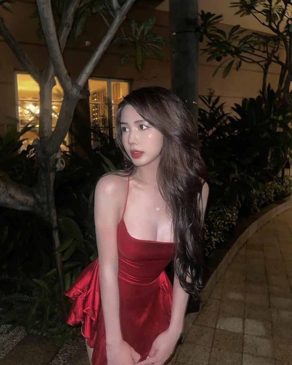 reef01's tweet photo. Hết Tết .. https://t.co/HizAxnQd2i