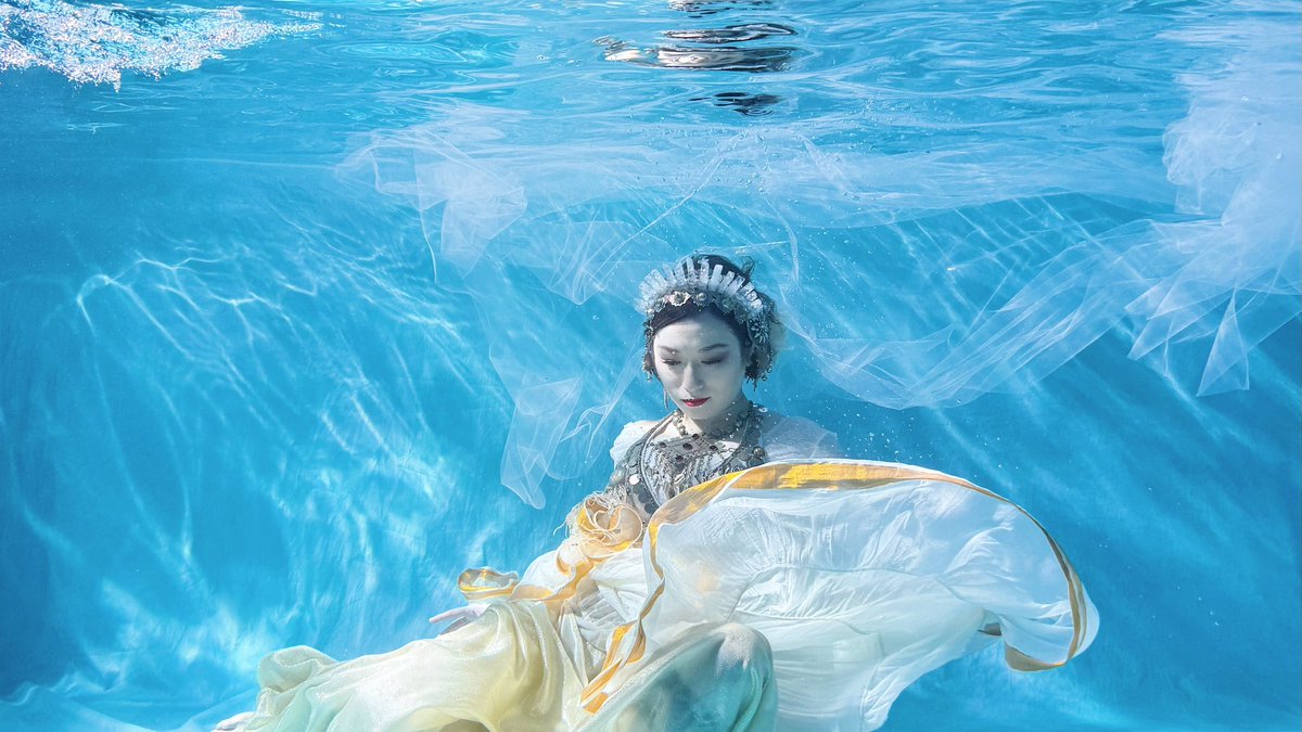 watermodelAYAKO's tweet photo. 水中撮影directionさせて頂きました

≈ 水中撮影ご希望の方 ≈
お気軽にご相談ください ☺︎ 

#水中ダンス #水中撮影 #水中エンタメ #水中モデル #水中パフォーマンス
#underwaterdance #underwatershooting #underwatermodel #underwatermovie #underwaterdancer https://t.co/bNDciNpQUP