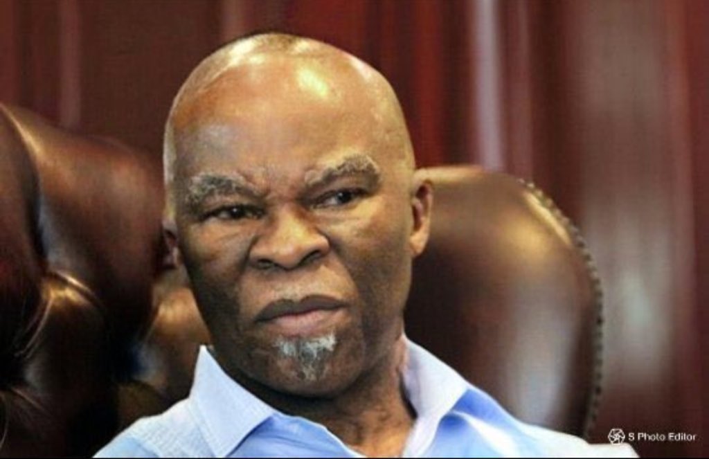 <a href="/MbuyiseniNdlozi/">Mbuyiseni Ndlozi</a> Aw, Doc, By just Signing a Bill He’s already progressive?

NHL- will cause taxes to be raised

BELA- is giving us illegal Foreigners, it will cost tax payers.

Expropriation- isn’t saying anything progressive that will radically shift land ownership in South Africa.

South