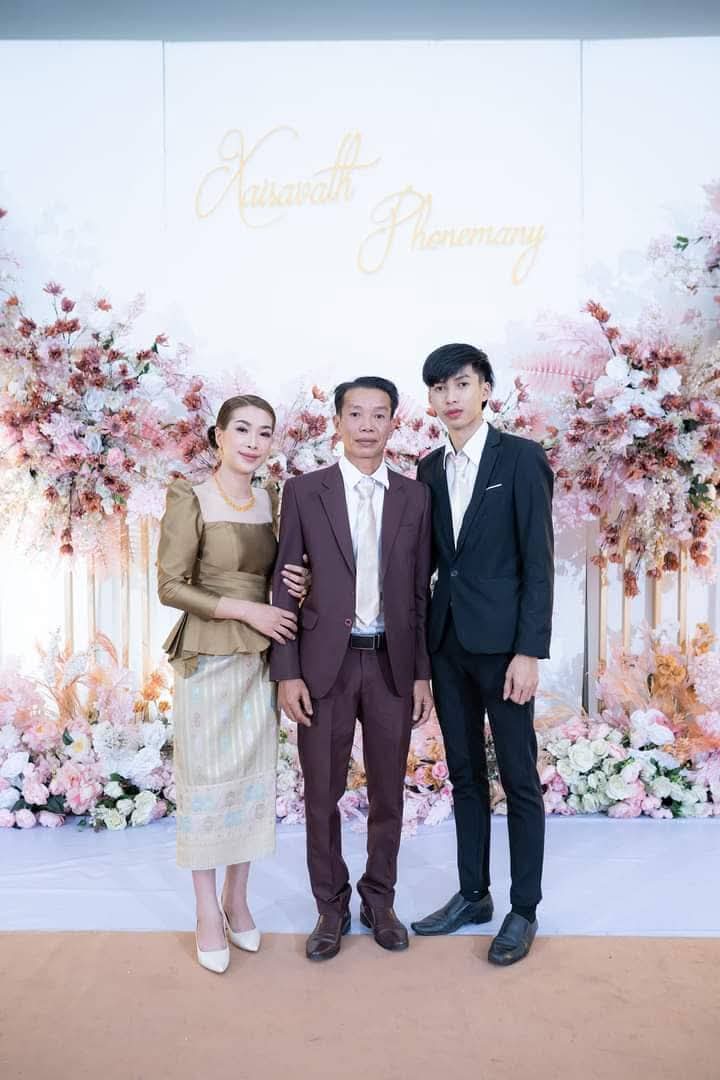 14ກຸມພາຢາກໄດ້ຈັກດອກບອກມາ😄