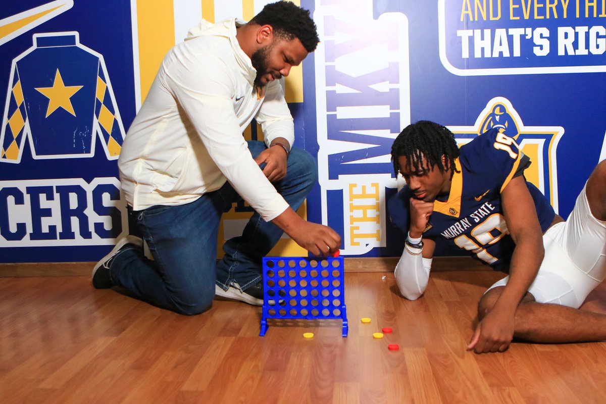This picture deserved a separate post!!🤣💯<a href="/racersfootball/">Murray State Football</a> @Coach_Jmo_