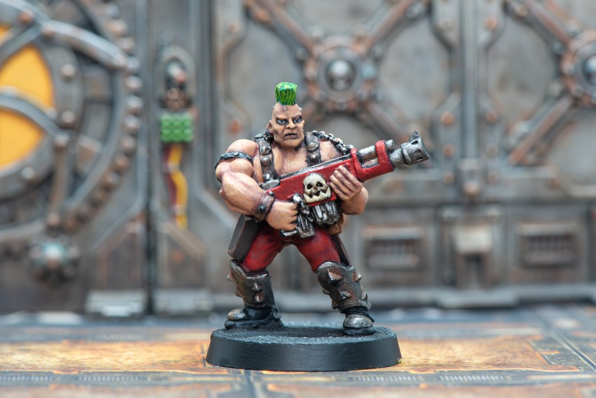 IgoUgoGamer's tweet photo. Retromunda Goliath Ganger with Autogun #WarhammerCommunity #PaintingWarhammer #PaintingMinis #oldhammer #necromunda https://t.co/3U7cy6v4tg