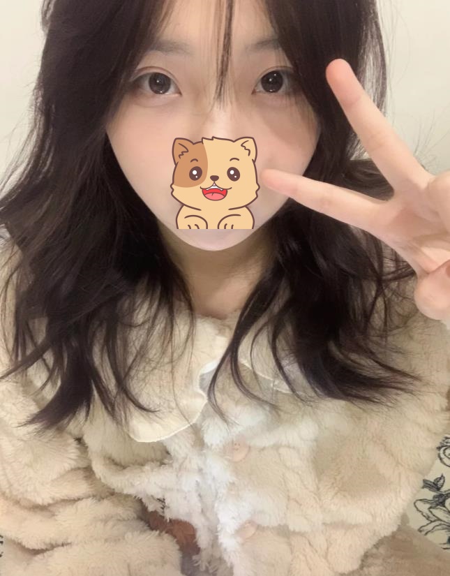 susu_056's tweet photo. 我只是一個拍照會比耶的笨蛋寶寶 你還會喜歡我嗎 #可愛 #學生 https://t.co/ov7bCo26TF