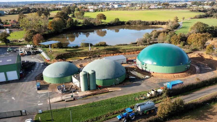 filbiniou's tweet photo. La méthanisation transforme nos biodéchets en énergie ! France Nature Environnement Sarthe propose une visite gratuite d’une unité de méthanisation le 21 février près de Fresnay-sur-Sarthe. Une occasion unique d’échanger avec les exploitants ! https://t.co/Za9YHgg9fl #grdf https://t.co/t5TBwvIFRV
