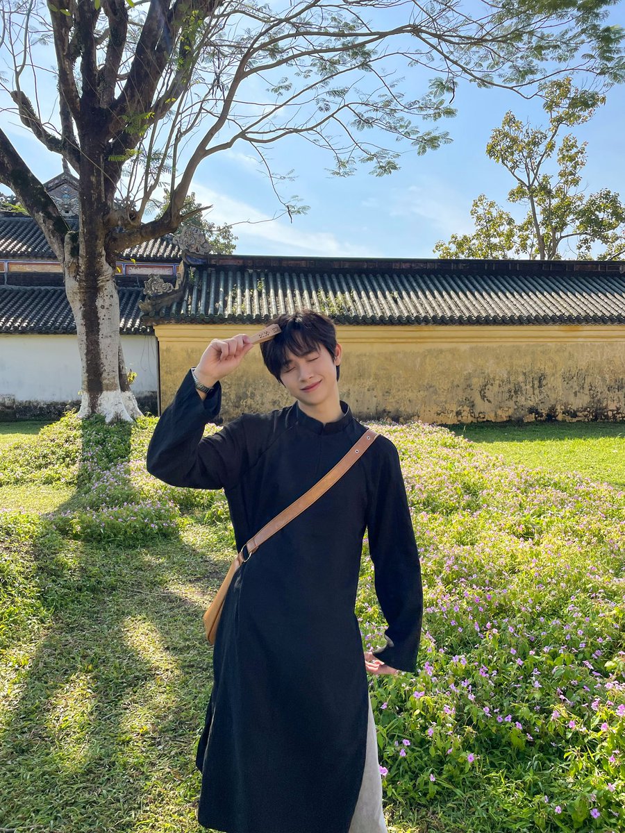 _CONG_twt's tweet photo. 💛✨ https://t.co/27PzE0HeWp
