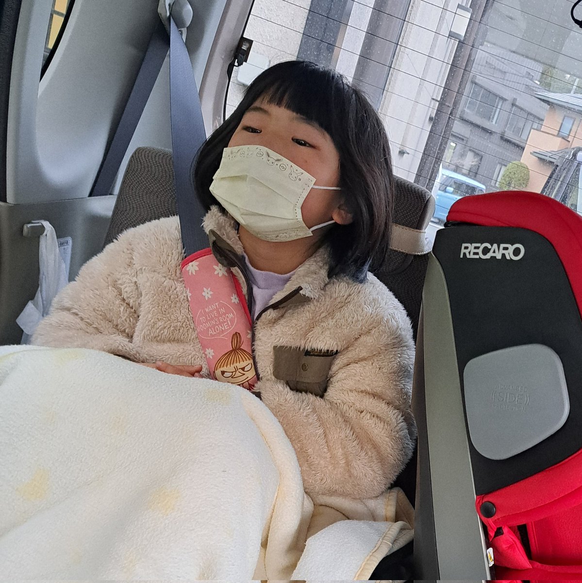 mucha_chirocas's tweet photo. こちら､およそ1年ぶりに発熱して病院に来てインフルの検査をすると聞いて絶望してる1年生です｡ https://t.co/IZdqWtlHXW