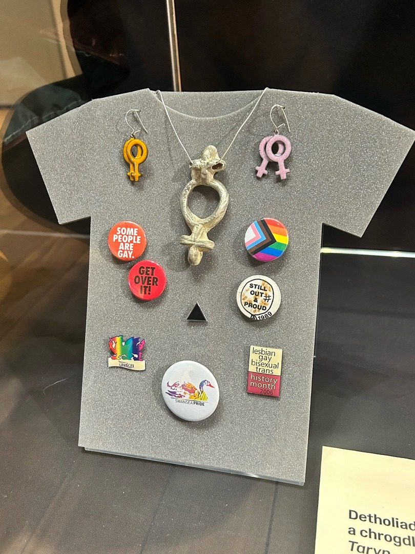 ✨ The 'One Stop Info Shop' is back at <a href="/The_Waterfront/">Waterfront Museum</a> in #Swansea today, 11am-1pm! Celebrate #LGBTQHistoryMonth 🏳️‍🌈 with a full museum takeover &amp; don't miss the 'Ours To Tell' exhibition before it comes to an end! 📸 © <a href="/The_Waterfront/">Waterfront Museum</a>