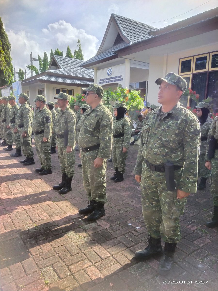 irwan_ibr's tweet photo. Kamis &amp; Jumat, (30&amp;31/01/2025), Irwan  Ibrahim, Luhkan Maluku Tengah, Berpartisipasi dalam Pelatihan  Bela Negara Balai Pelatihan dan Penyuluhan perikanan Ambon Tahun 2025 ,BPPP Ambon. #GiatLuhkanSatminkalAmbon
@BP3_Ambon https://t.co/OFceVDCX6z