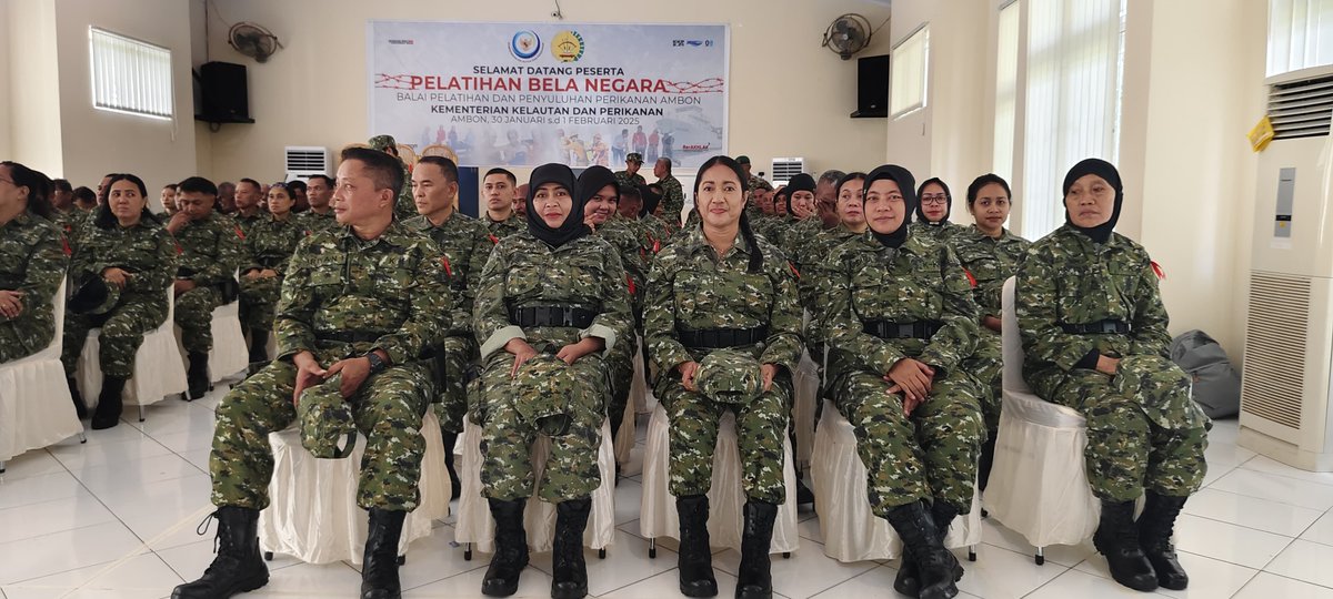 irwan_ibr's tweet photo. Kamis &amp; Jumat, (30&amp;31/01/2025), Irwan  Ibrahim, Luhkan Maluku Tengah, Berpartisipasi dalam Pelatihan  Bela Negara Balai Pelatihan dan Penyuluhan perikanan Ambon Tahun 2025 ,BPPP Ambon. #GiatLuhkanSatminkalAmbon
@BP3_Ambon https://t.co/OFceVDCX6z