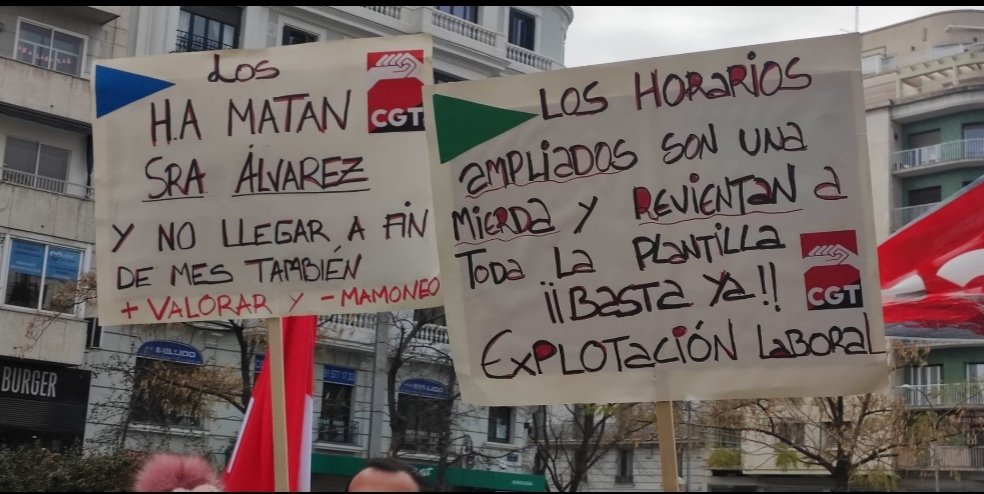 CgtCorteIngles's tweet photo. ⚠️ Si las condiciones laborales no mejoran, volveremos a salir a la calle

Los horarios ampliados, la miseria de sueldo  y la explotación son una declaración de guerra contra la plantilla. CGT no parara hasta que se respeten  nuestros derechos.
O cambian o nos tendrán de frente https://t.co/rQakoZyZPj