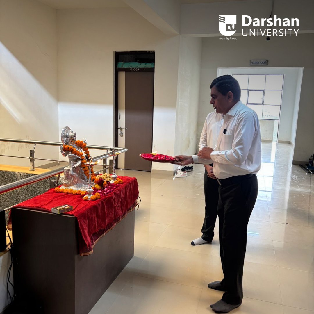 DarshanUniv's tweet photo. The Department of Microbiology at Darshan Institute of Science celebrated Vasant Panchami with devotion. The day began with Saraswati Puja, where we sought the Goddess of Learning's blessings for academic growth.
#VasantPanchami #SaraswatiPuja #CelebratingKnowledge https://t.co/qS92wIAx2N