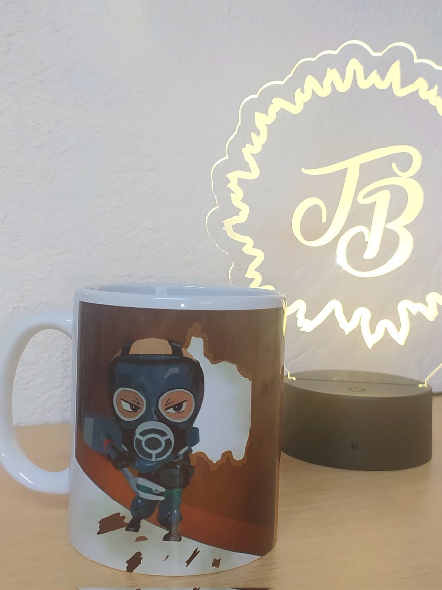 Buenos días!

Este mes, como cobré el mes pasado de Twitch, voy a hacer un sorteo de una taza personalizada hecha por <a href="/TazasBuenas/">Tacitas🌻</a> entre la comunidad!

No hace falta ser suscriptor, pero si lo eres tienes 10 veces más probabilidades de ganar

Más detalles en el próximo directo