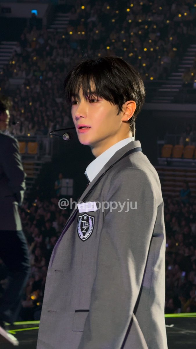 250201 더비랜드 #현재

이재현 또또또또 폰카 레전드 갱신