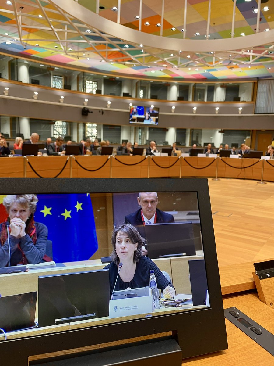 PEDeBauw's tweet photo. 🇧🇪 Start of the #DiplomaticDays: all heads of Belgian diplomatic missions abroad get together in the #Europa building in #Brussels:
🔹 discussing strategies
🔹 meeting the members of #Belgium’s brand new federal government
🔹 joining forces to promote our values and interests https://t.co/MghQHnPkht
