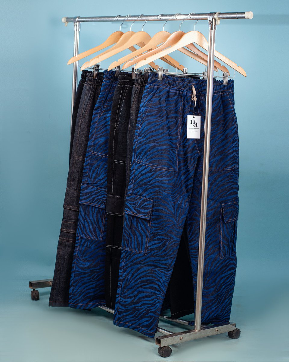 naqeeb_apparel's tweet photo. We have exactly what you're looking for!🤗

Which of our Comfy Pants would you like to order today?
- Short Comfy Pant: ₦8,000
- Long Comfy Pant: ₦13,000

Don't miss out on this wardrobe essential! 🛒

We offer nationwide delivery. 🚛

#comfypants  
#denimedition https://t.co/RGq8geDzZc