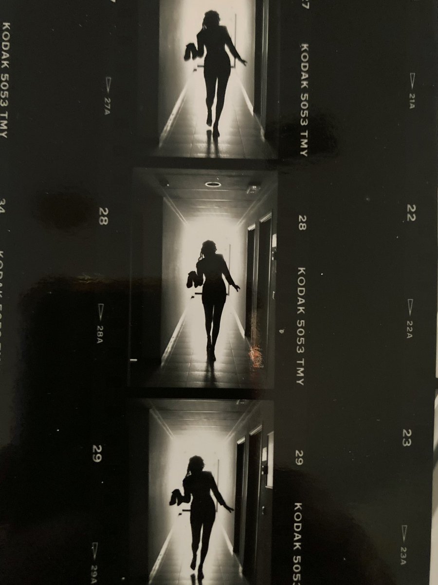 pepescoda's tweet image. Bon dia tinguem!
#ArxiuActiu
A la recerca de fotografies dels anys noranta #Contacts 

#Photography ©️PepEscoda
Member of @PhotographicSV #Barcelona @photokm0 #Tarragona