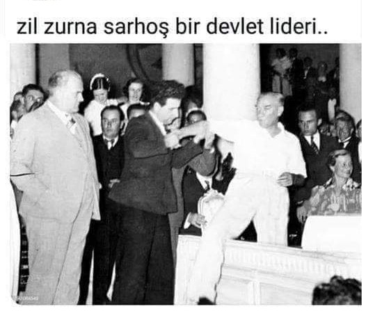 🇹🇷 Necati Metin (@nec4tibey) on Twitter photo <a href="/Kusu_Ebabila_/">Ebabila Kusu</a> Atatürk'ün "ağır abi" fotoğraflarını paylaşarak Kemalistlere hizmet ettiğin çok açık ve net. <a href="/Kusu_Ebabila_/">Ebabila Kusu</a> Atatürk'ün "ağır abi" fotoğraflarını paylaşarak Kemalistlere hizmet ettiğin çok açık ve net.